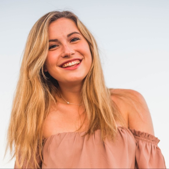 Meet your Posher, Haleigh - Picture 1 of 1